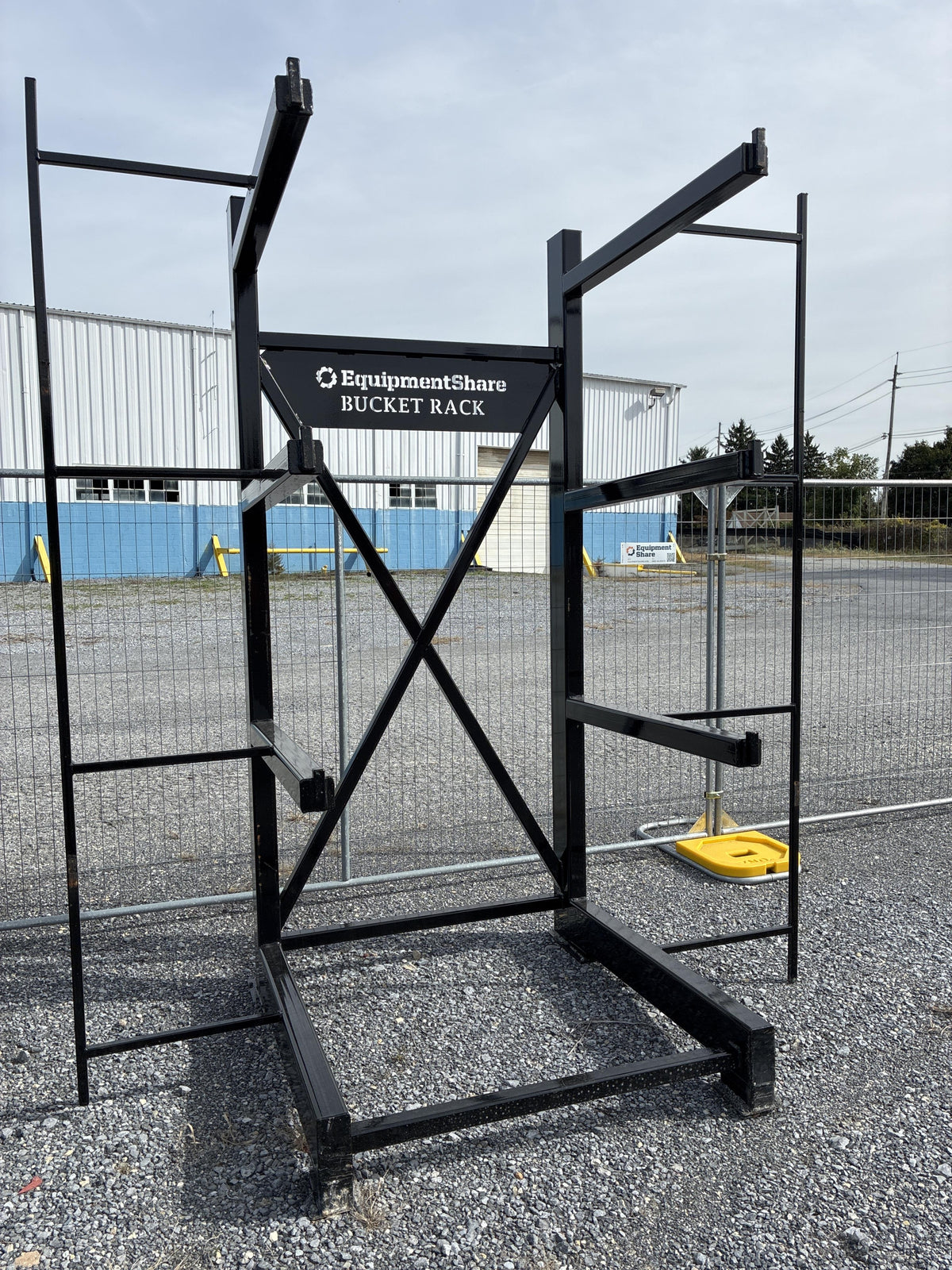 2026 FLUID POWER SUPPORT Four Bucket Rack