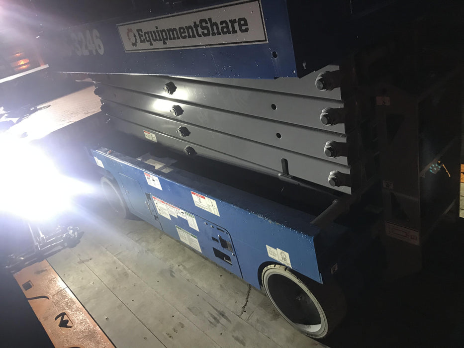 2020 Genie GS-3246 Standard, Folding full height swing gate