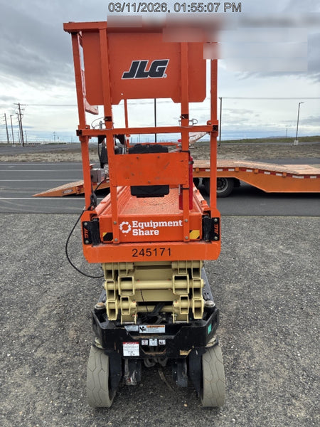 2022 JLG ES2632