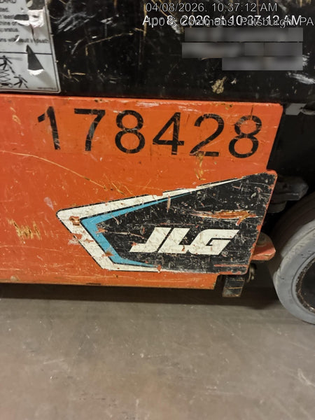 2021 JLG ES1330L
