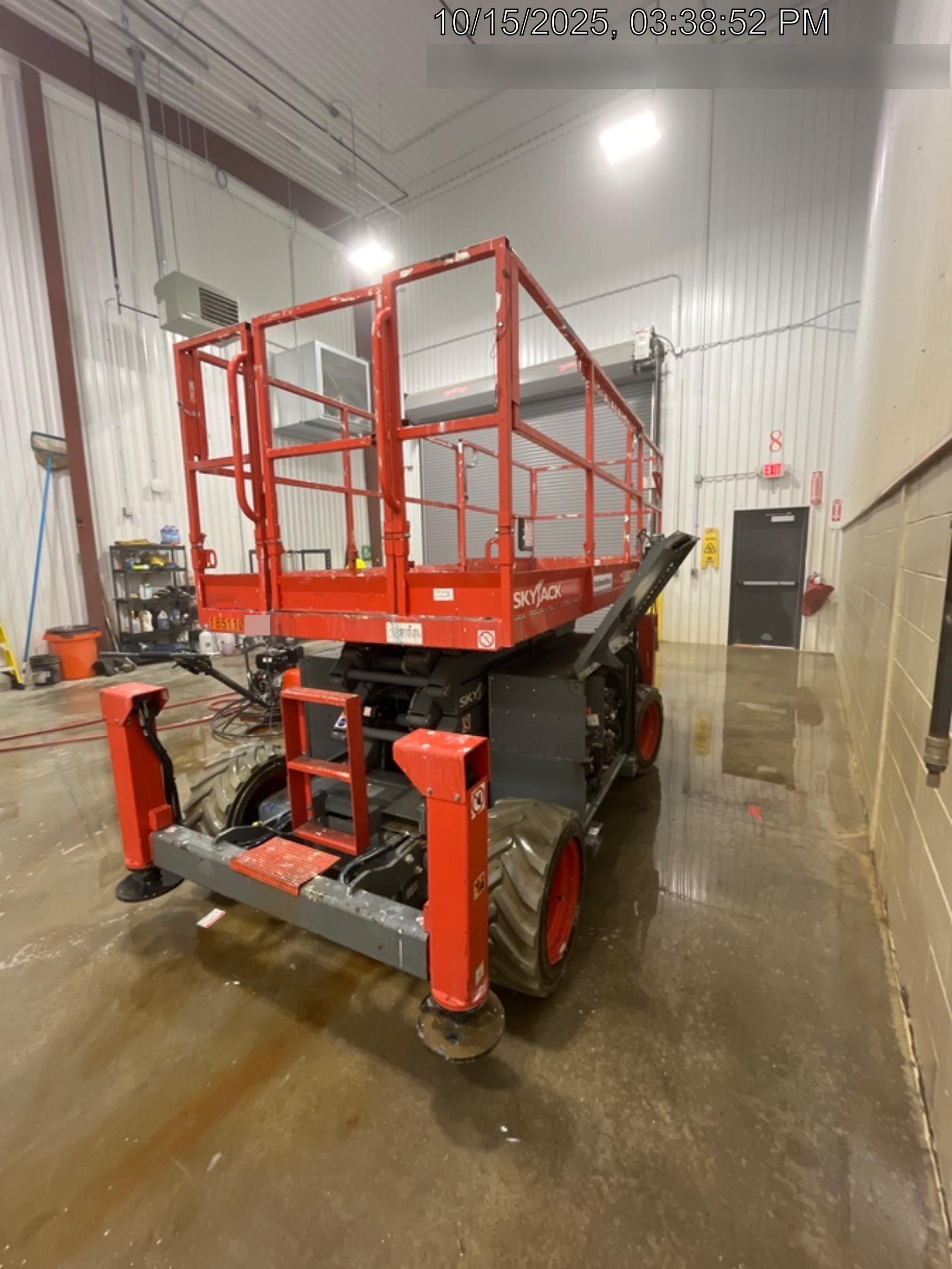 2021 SKYJACK SJ6832 RT