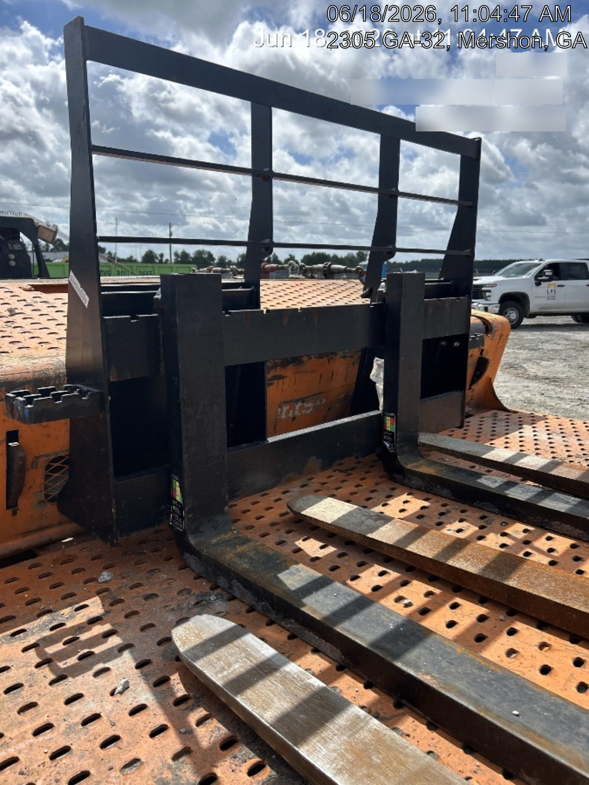 2026 ARROW MATERIAL HANDLING 72" Pallet Forks - Arrow