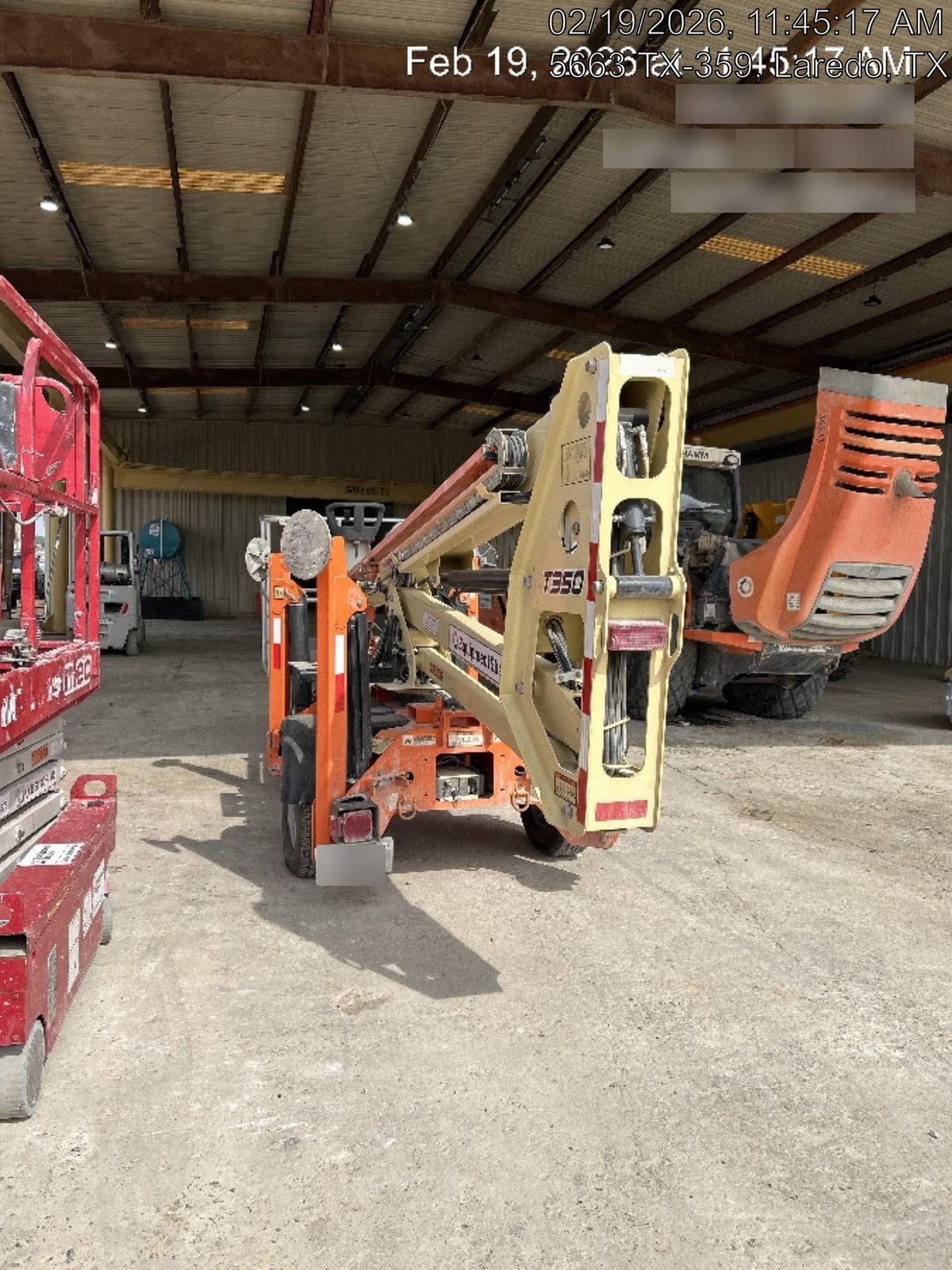 2022 JLG T350