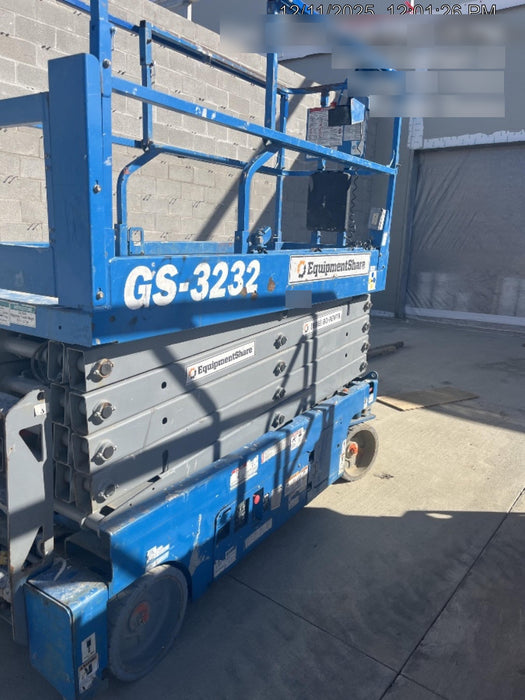 2018 GENIE GS-3232