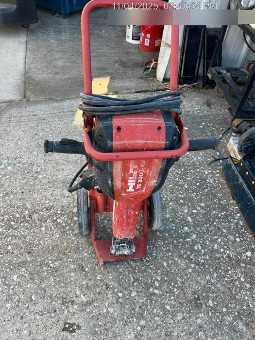 2020 HILTI TE 3000-AVR
