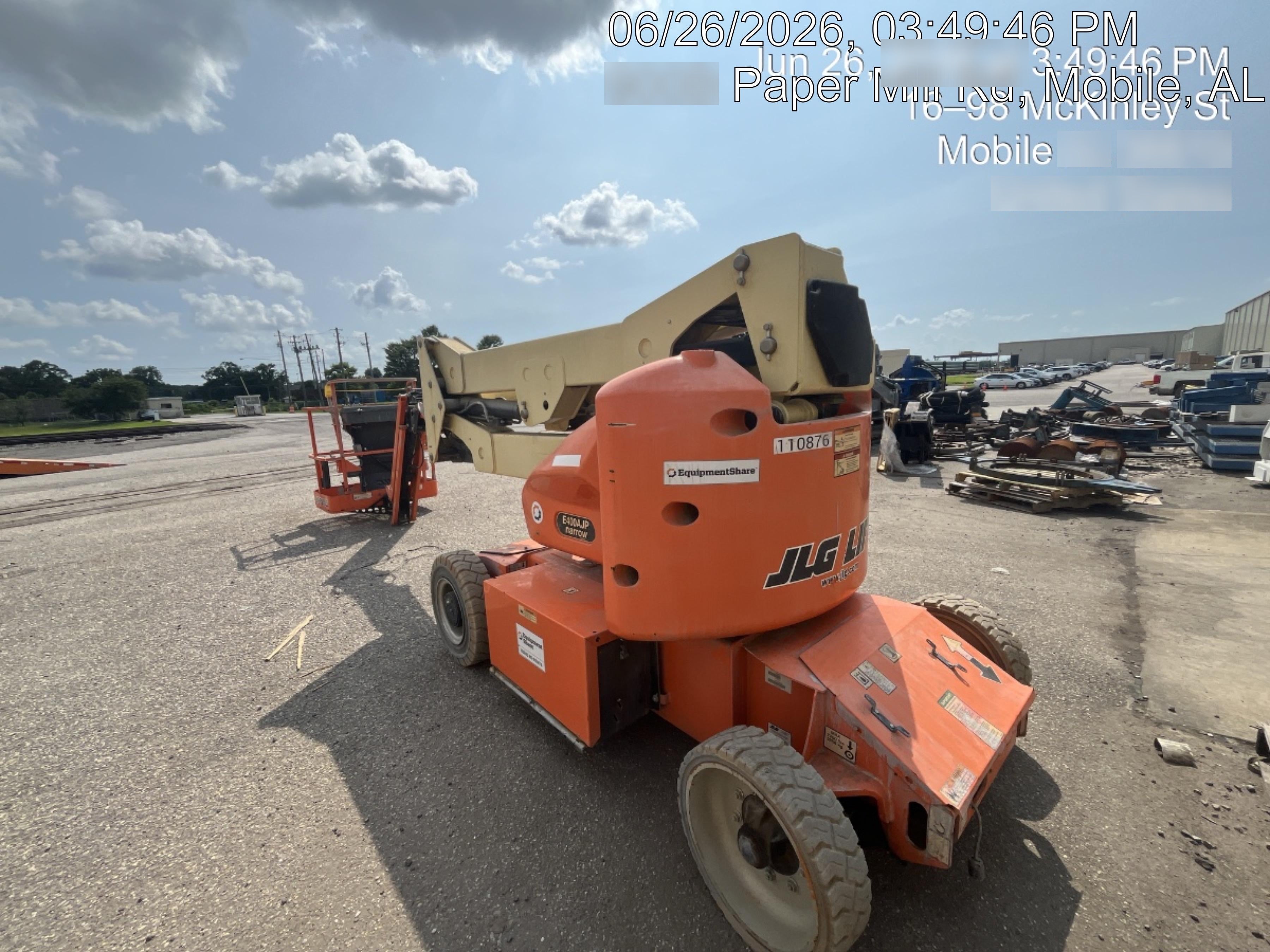 2020 JLG E400AJPN