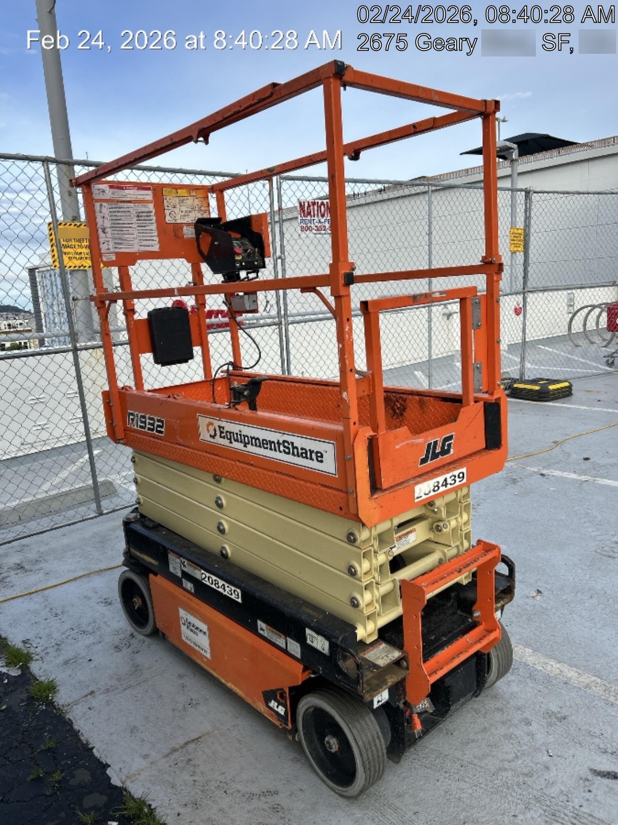 2022 JLG R1932