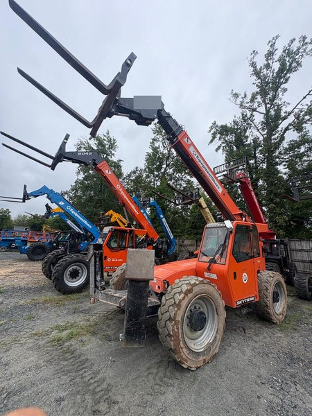 2021 SKYTRAK 10054