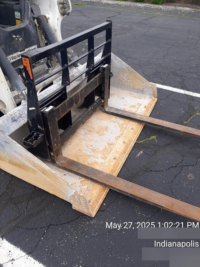 2024 ARROW MATERIAL HANDLING 48" Pallet Forks - Arrow