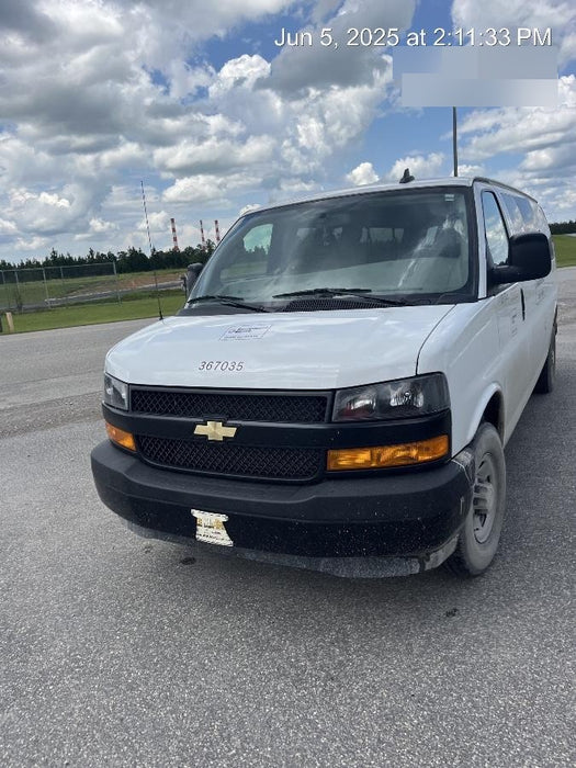 2023 CHEVROLET Express Van - Rental