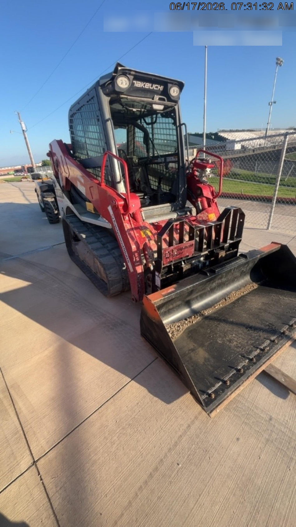2024 TAKEUCHI TL10V2-CR