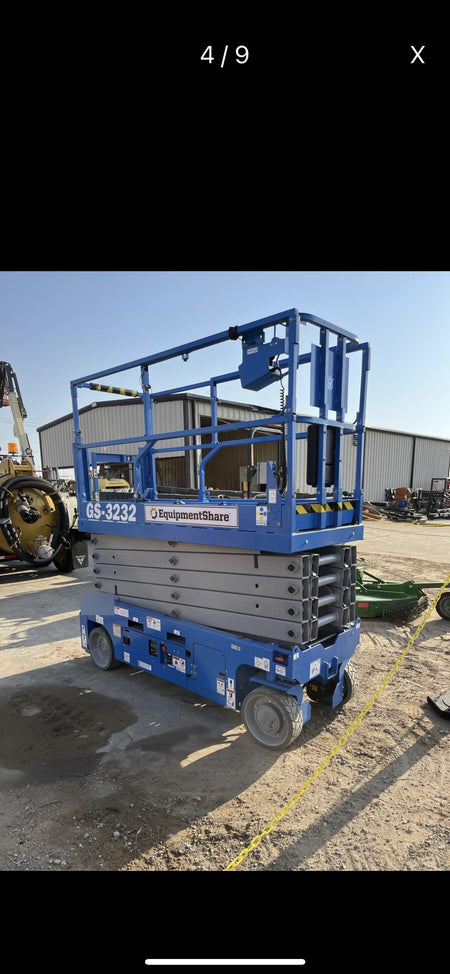 2023 GENIE GS-3232