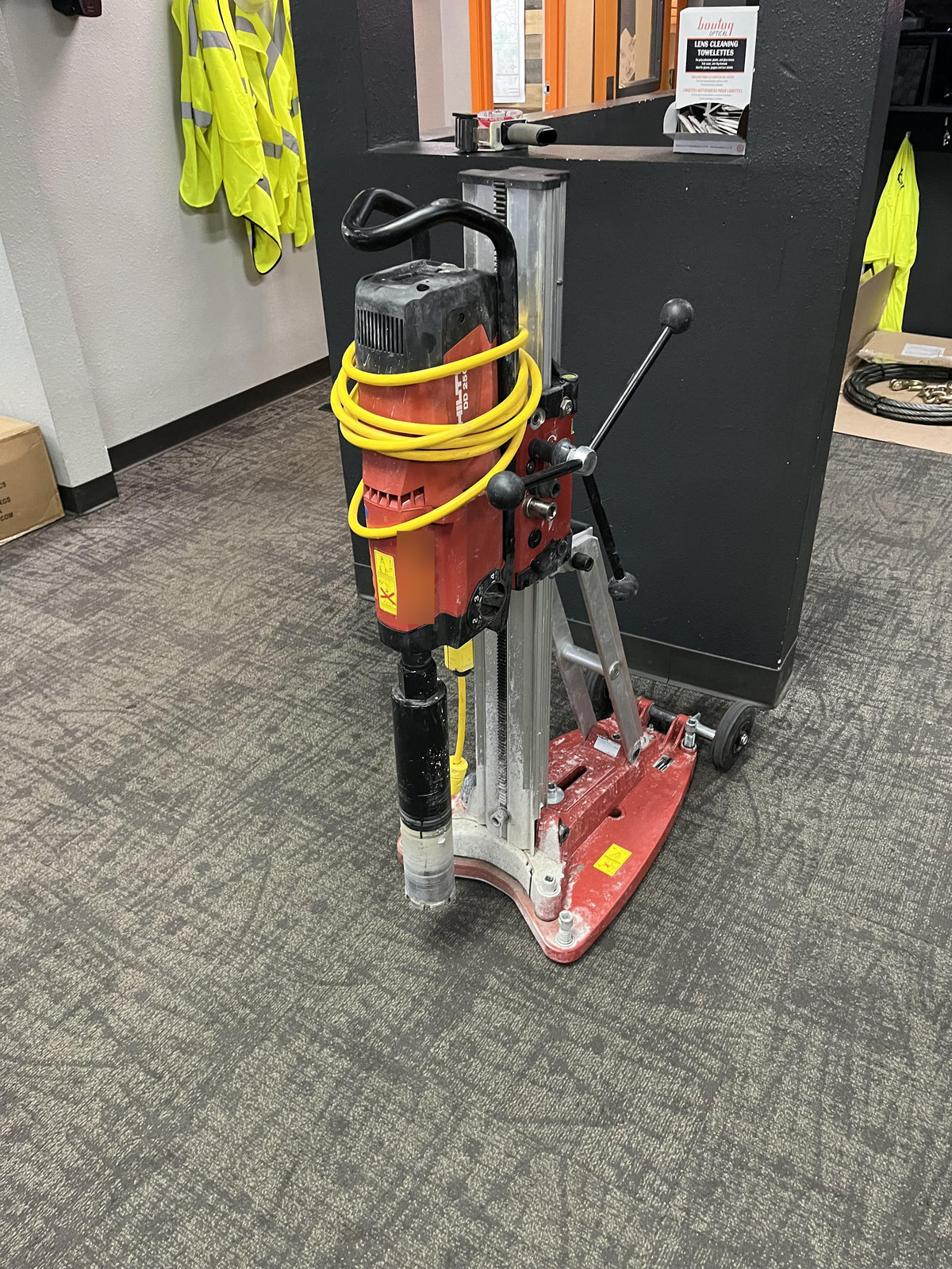2019 HILTI DD 250