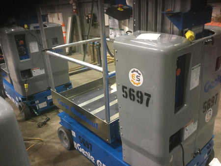 2017 GENIE GR-20