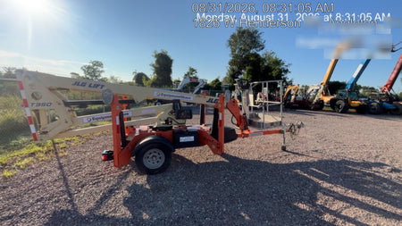 2022 JLG T350