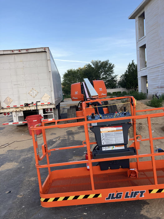 2022 JLG 660SJ Quad Track
