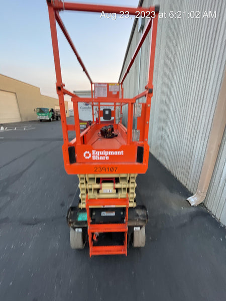 2022 JLG ES2632