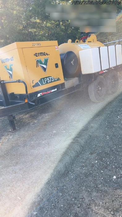 2022 VAC-TRON LP573XDT