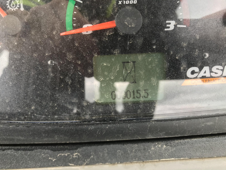 2019 Case 570N EP Canopy, 4WD, GP Front Bucket, Dual Tilt Cylinder, 84" Box Blade w/ Scarifier, Wheel Weights, Beacon