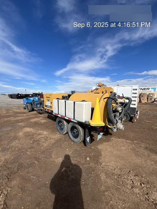 2023 VAC-TRON LP573XDT