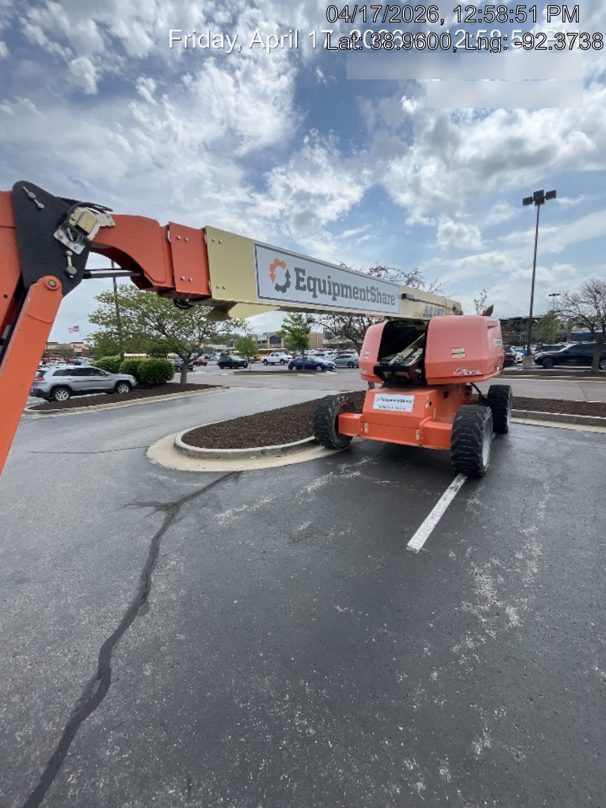 2021 JLG 660SJ