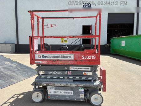 2021 SKYJACK SJ3219