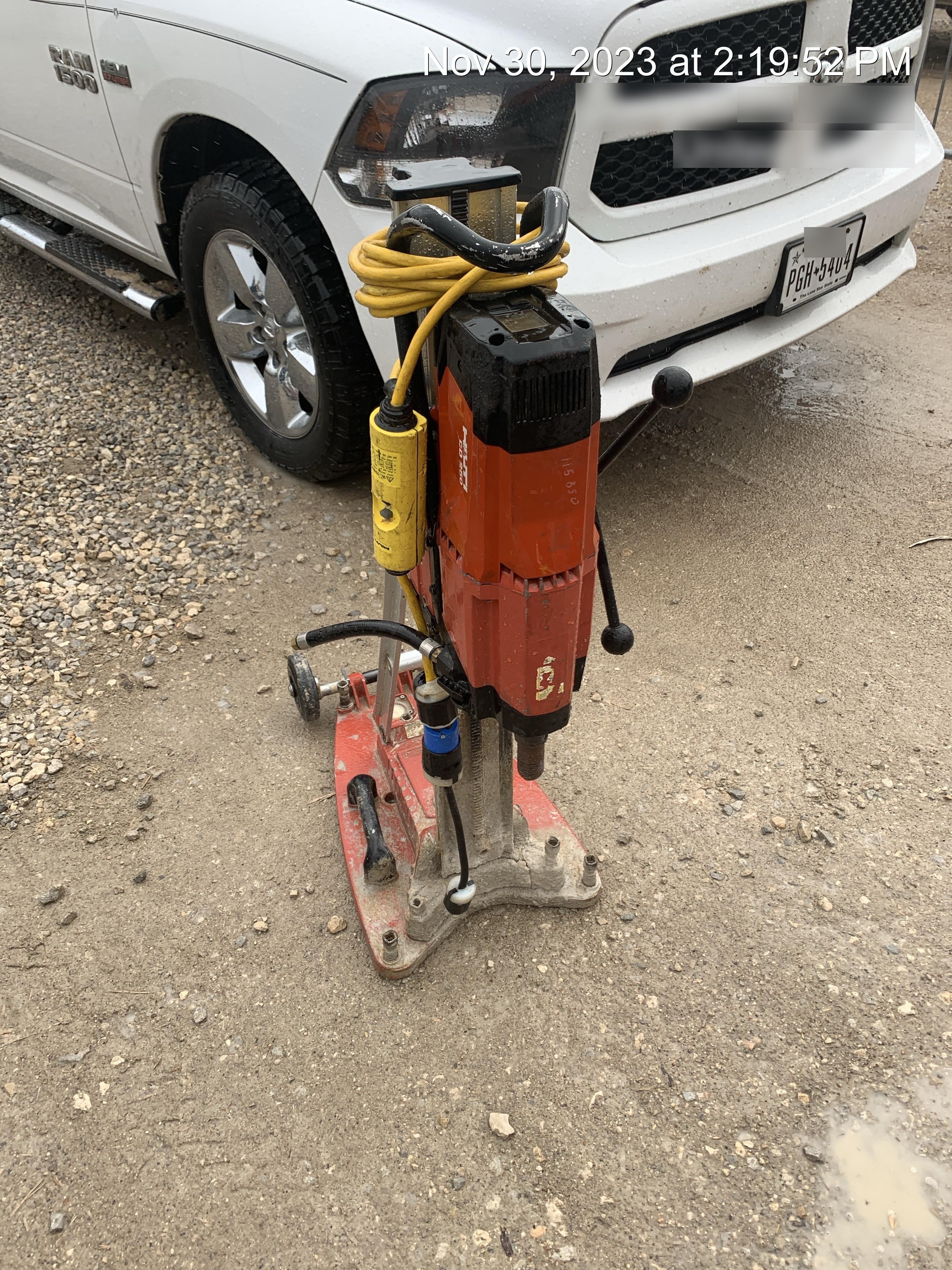 2020 HILTI DD250E