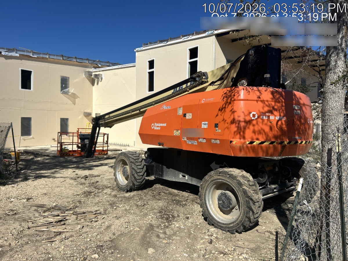 2023 JLG 860SJ