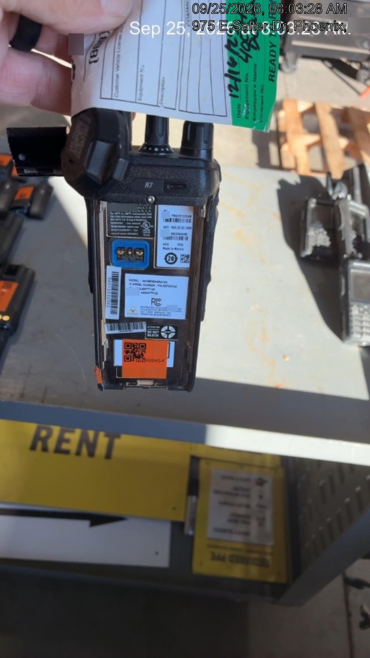 2024 MOTOROLA R7 DISPLAY