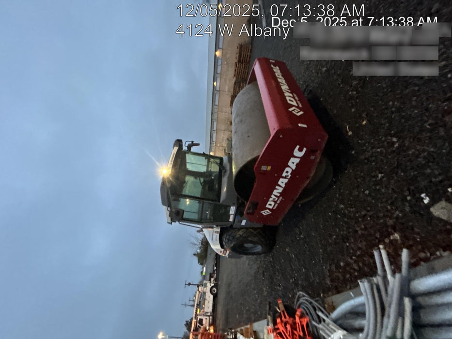 2023 DYNAPAC CA2500D