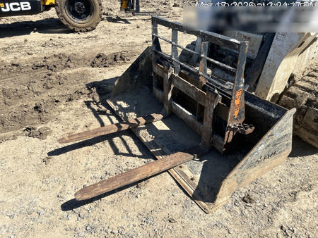 2020 EMKAY 48" Pallet Forks - Emkay