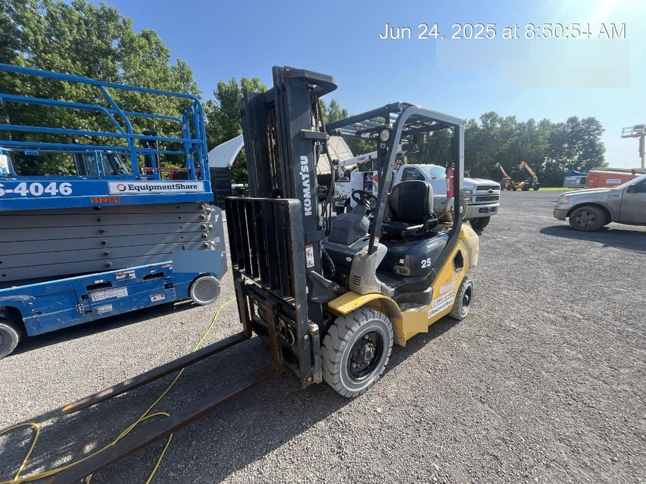 2018 KOMATSU FG25HT-16