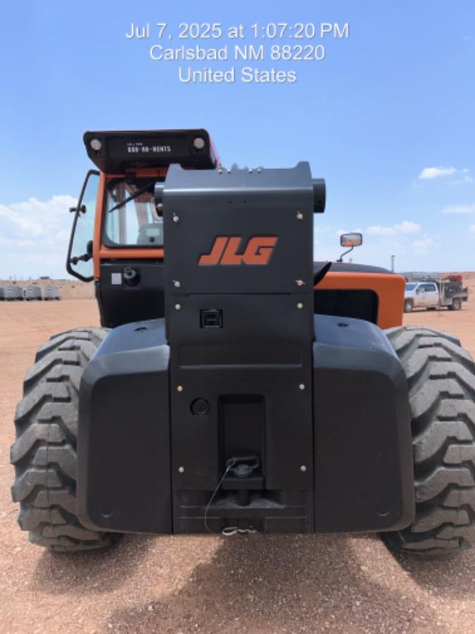 2025 JLG 1732