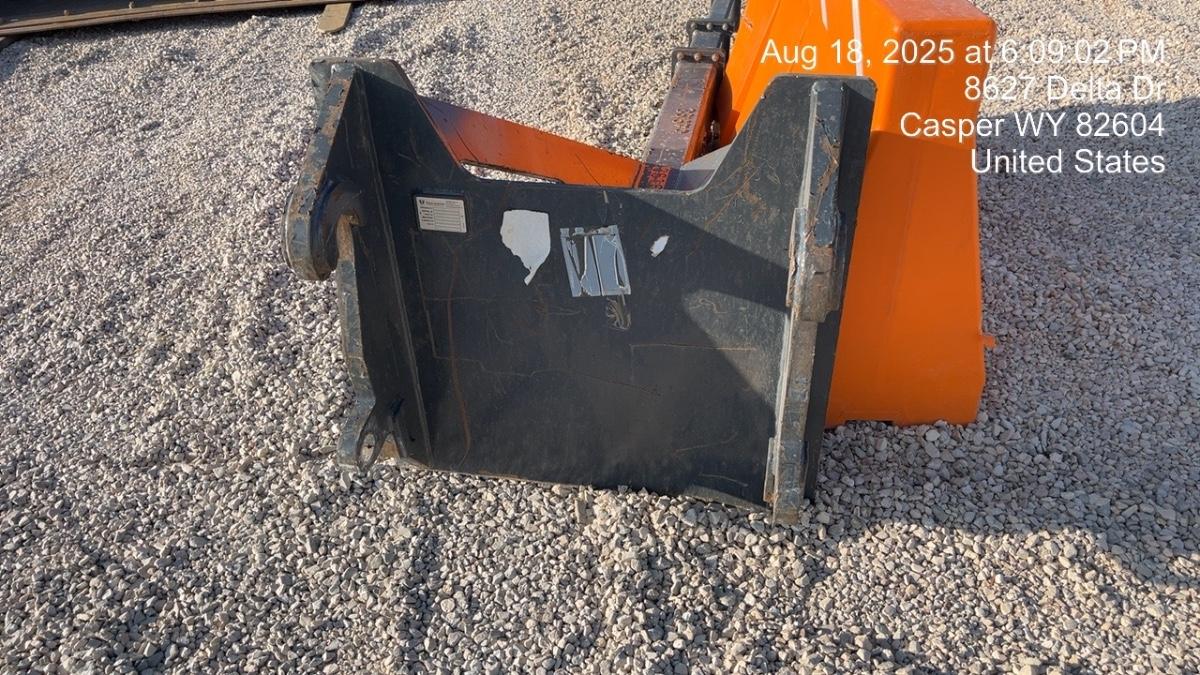 2023 JRB WA250-6 JRB Attachment