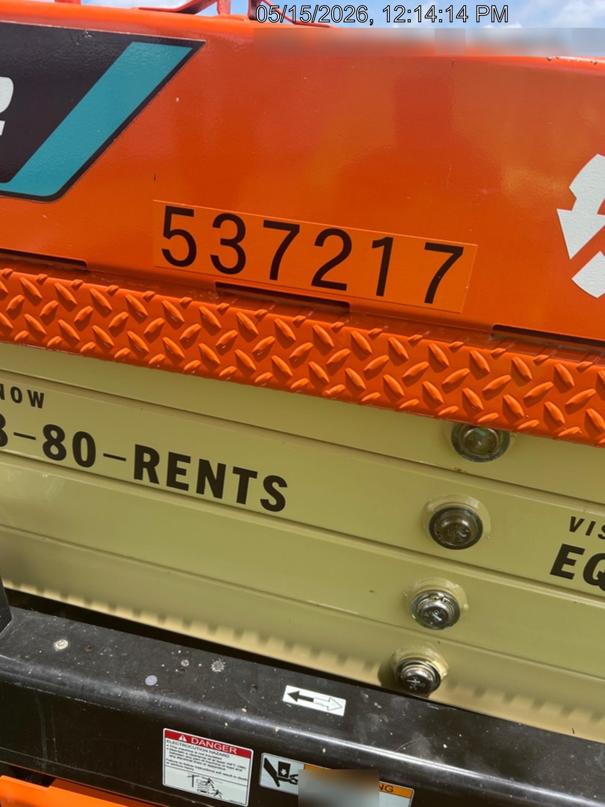 2025 JLG ES1932