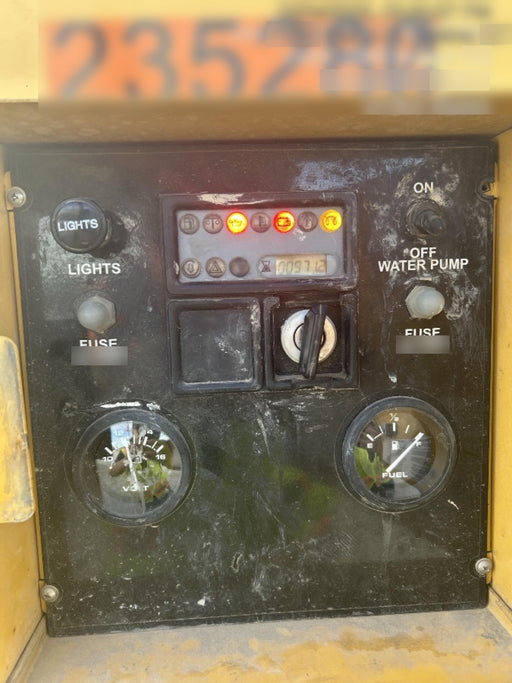 2022 VAC-TRON LP573XDT