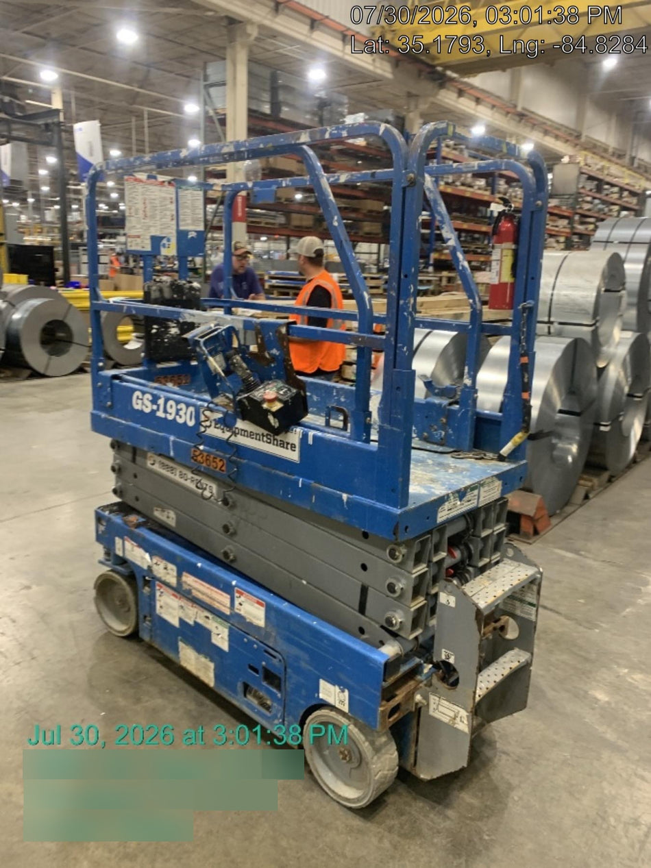 2019 Genie GS-1930 Fixed Rails with Chain Entry