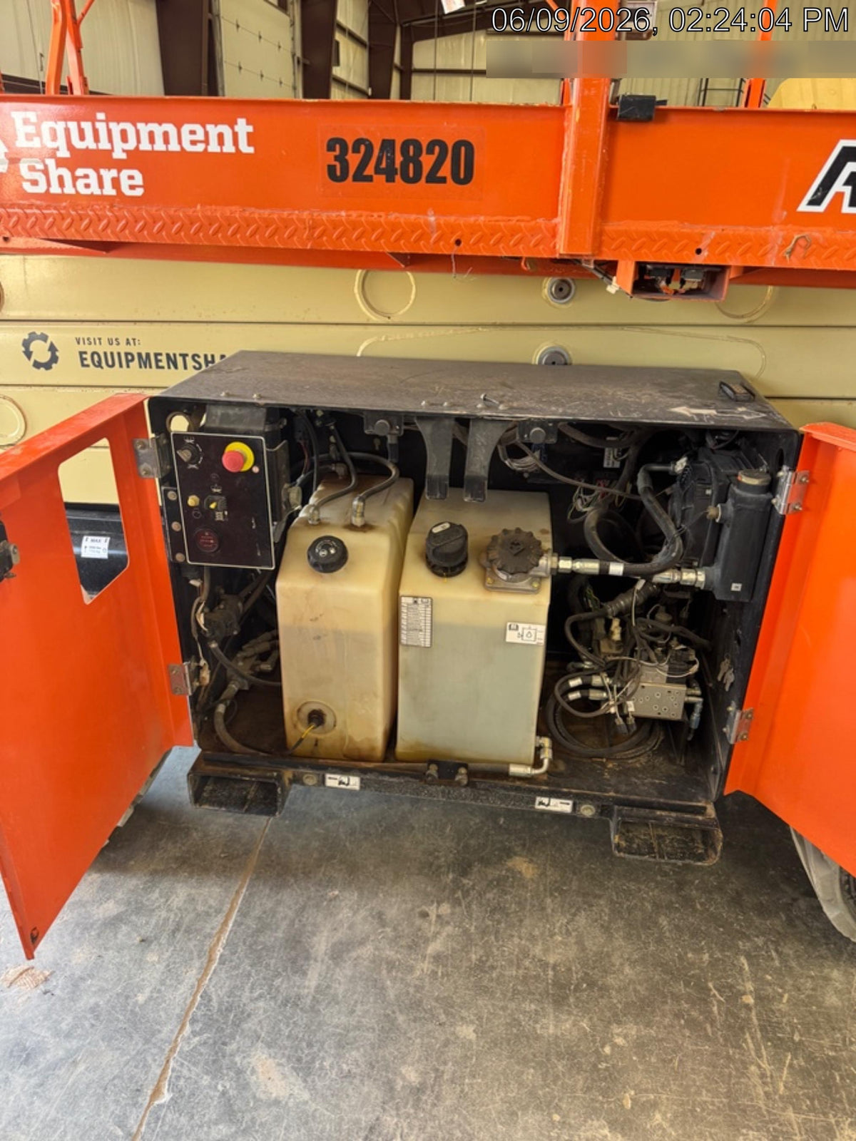 2023 JLG RT4069