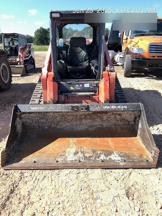 2019 Kubota SVL95-2S Cab/Heat/Air, Standard Tracks, Standard Flow, Hydraulic QC 80" HD w/ Smooth Cutting Edge