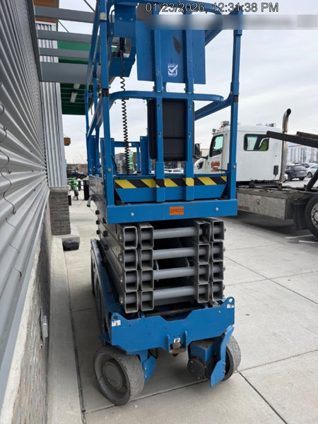 2022 GENIE GS-3232