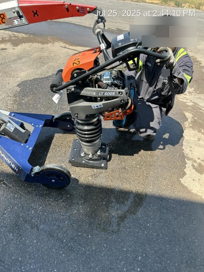 2024 HUSQVARNA LT6005
