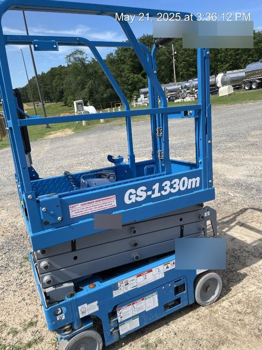 2021 GENIE GS-1330m
