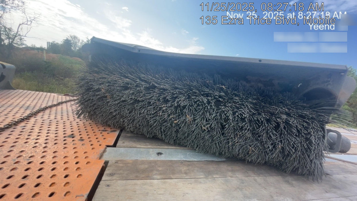 2021 PALADIN Sweepster SB72