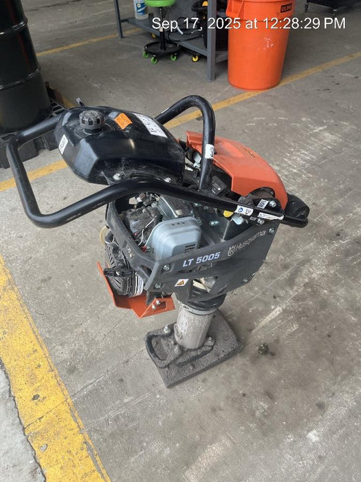 2024 HUSQVARNA LT5005