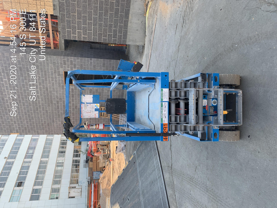 2019 Genie GS-1930 Fixed rails with chain Entry