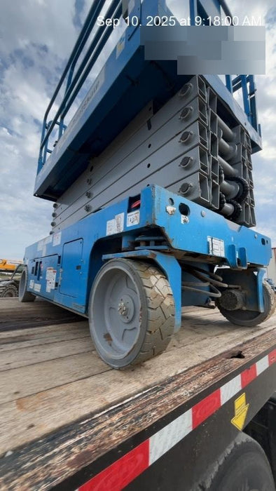 2019 Genie GS-4047 Folding rails with half height swing gate