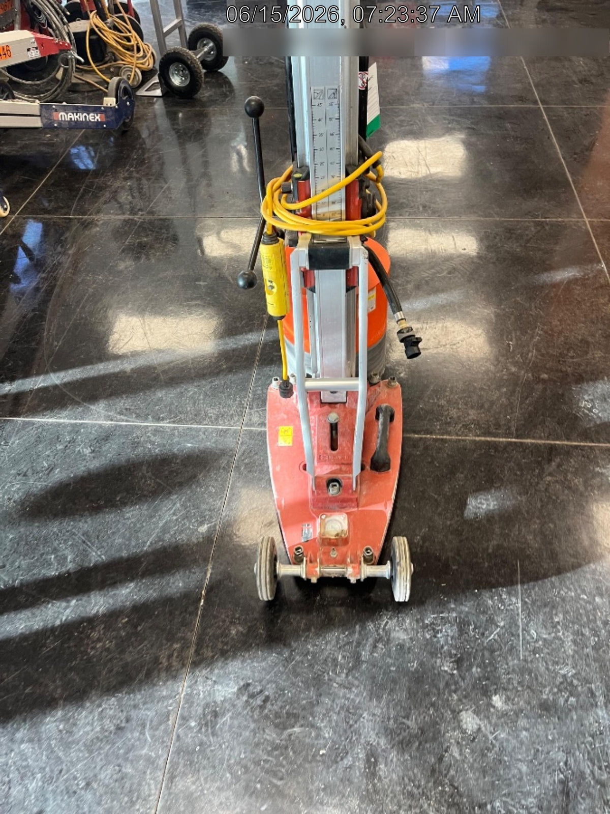 2022 HILTI DD250E