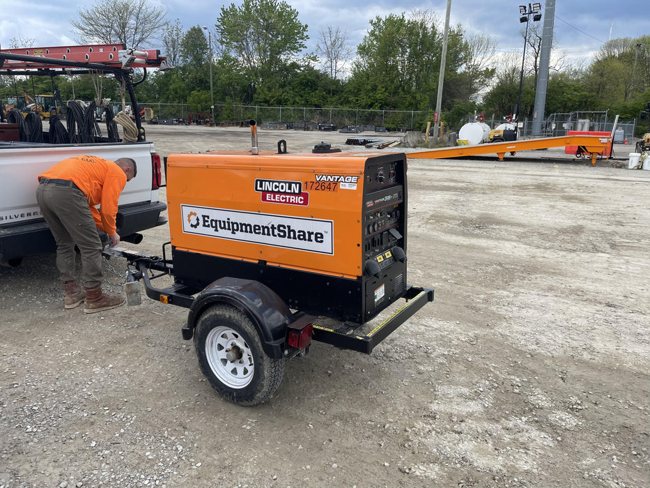 2021 Lincoln Electric Vantage 322 Vantage 322 Ready Pak 3 w/ Decals, ORANGE (includes trailer, cable rack, fender light kit) NO Telematics