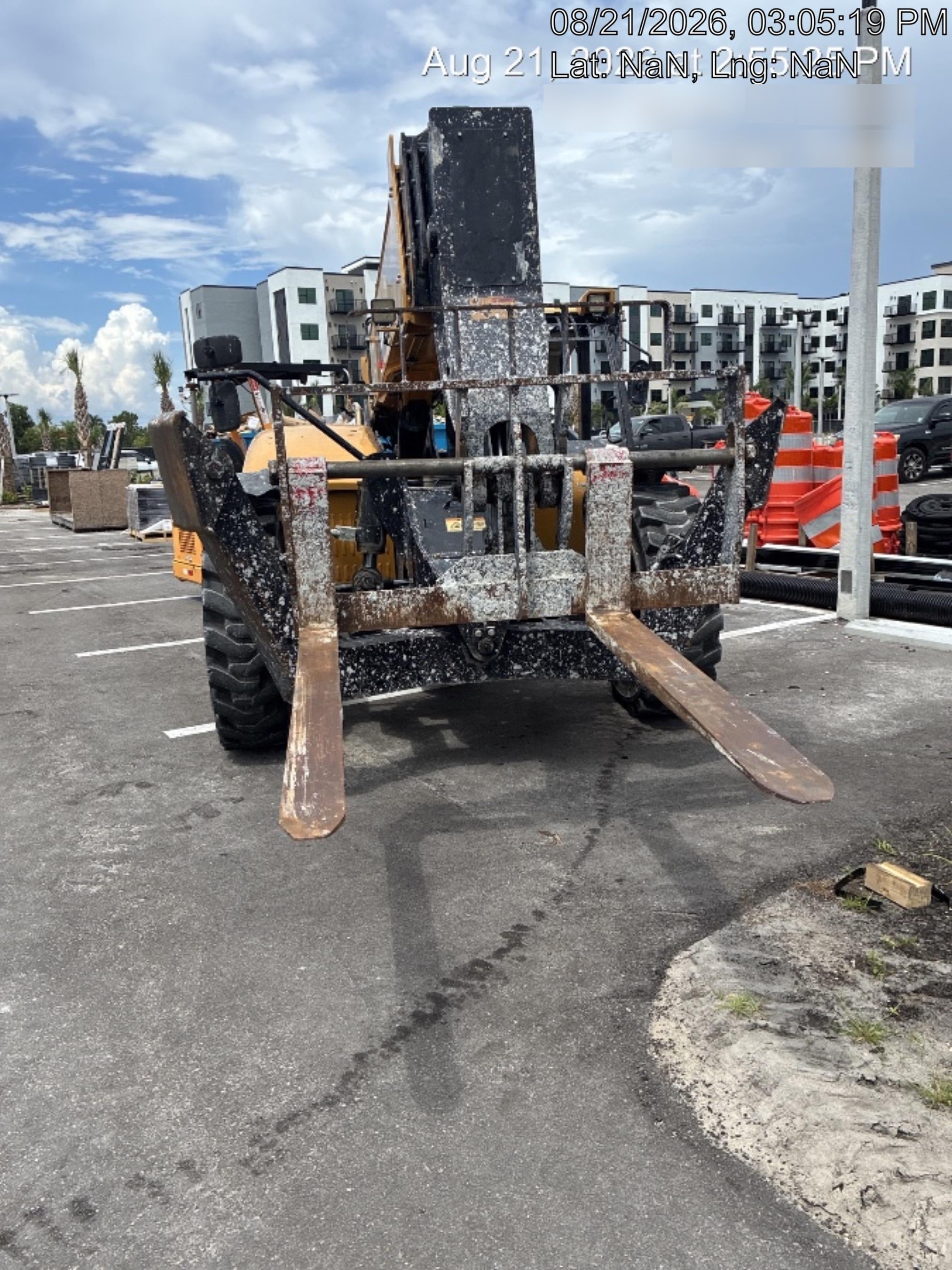 2022 SANY STH1056