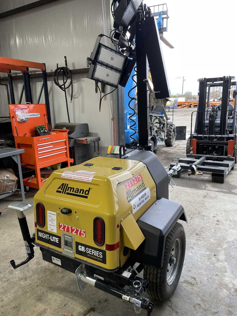 2022 Allmand NLV3GR (4) LED Light Fixture 350W, 23' Vertical Mast, 3kW Prime, Towable, ES Decals, T3